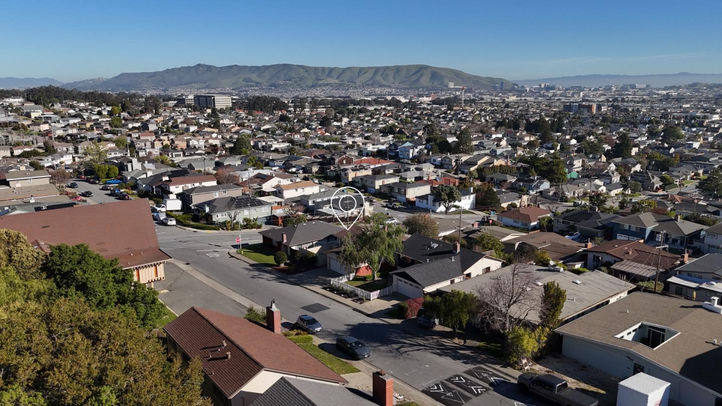 Detail Gallery Image 34 of 38 For 486 Hawthorne Ave, San Bruno,  CA 94066 - 3 Beds | 2 Baths