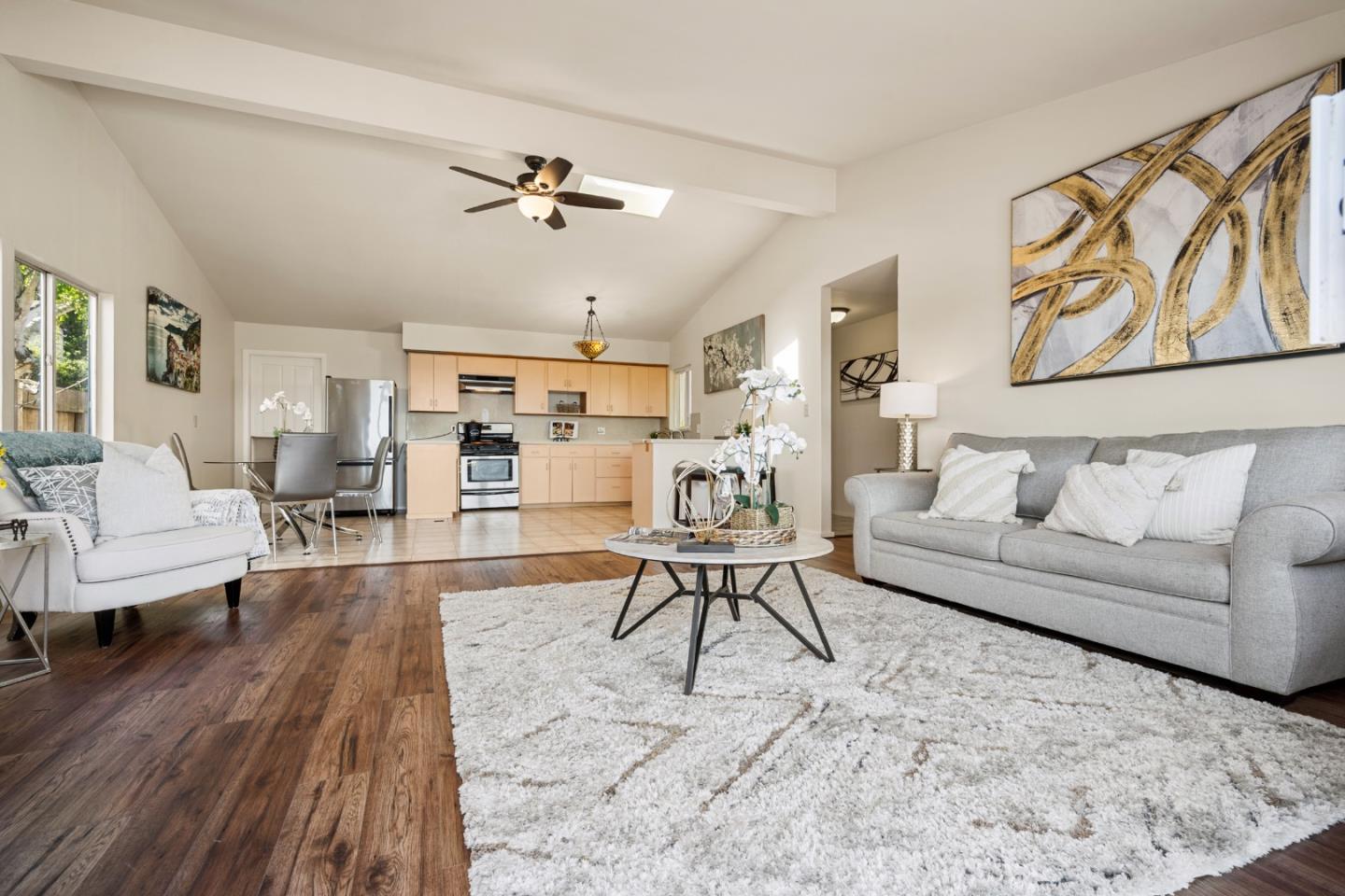 Detail Gallery Image 8 of 38 For 486 Hawthorne Ave, San Bruno,  CA 94066 - 3 Beds | 2 Baths