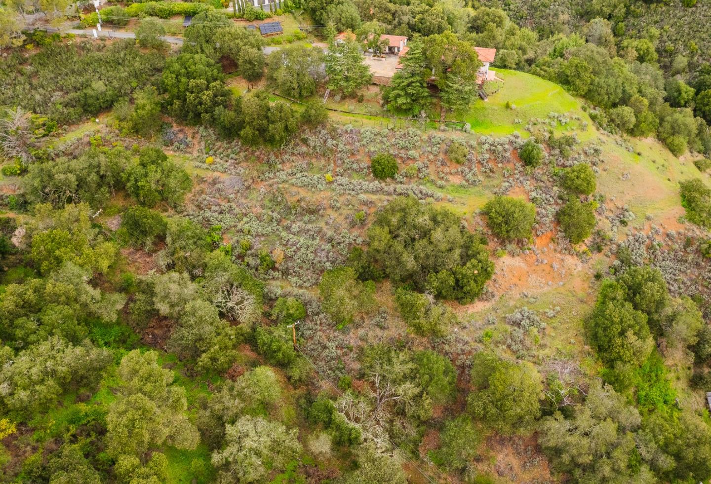 Detail Gallery Image 8 of 14 For 27388 Sherlock Ct, Los Altos,  CA 94022 - – Beds | – Baths