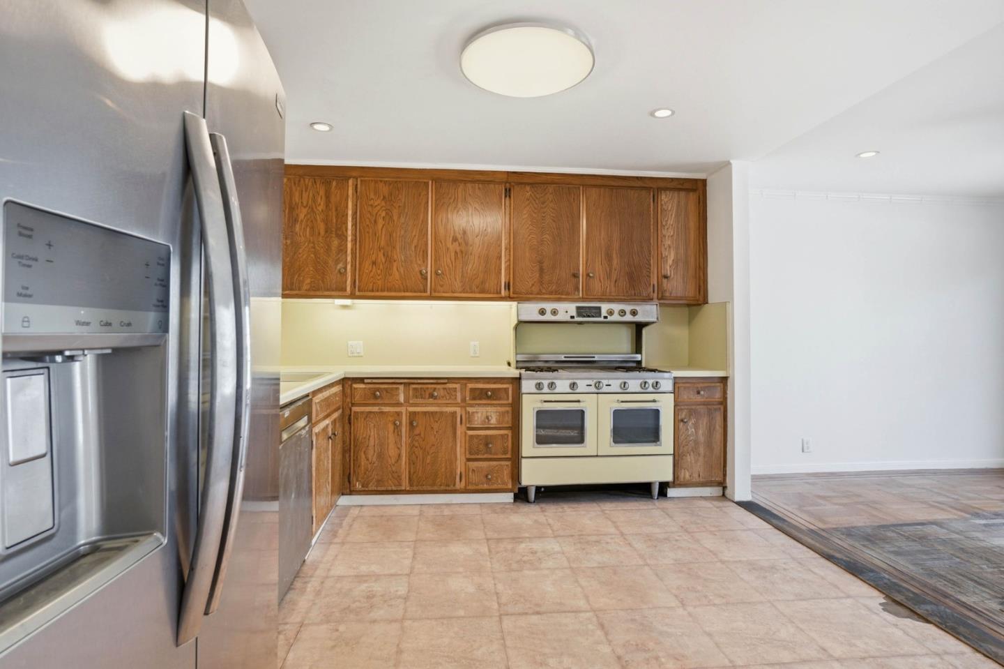 Detail Gallery Image 22 of 90 For 1191 Guerrero St, San Francisco,  CA 94110 - – Beds | – Baths