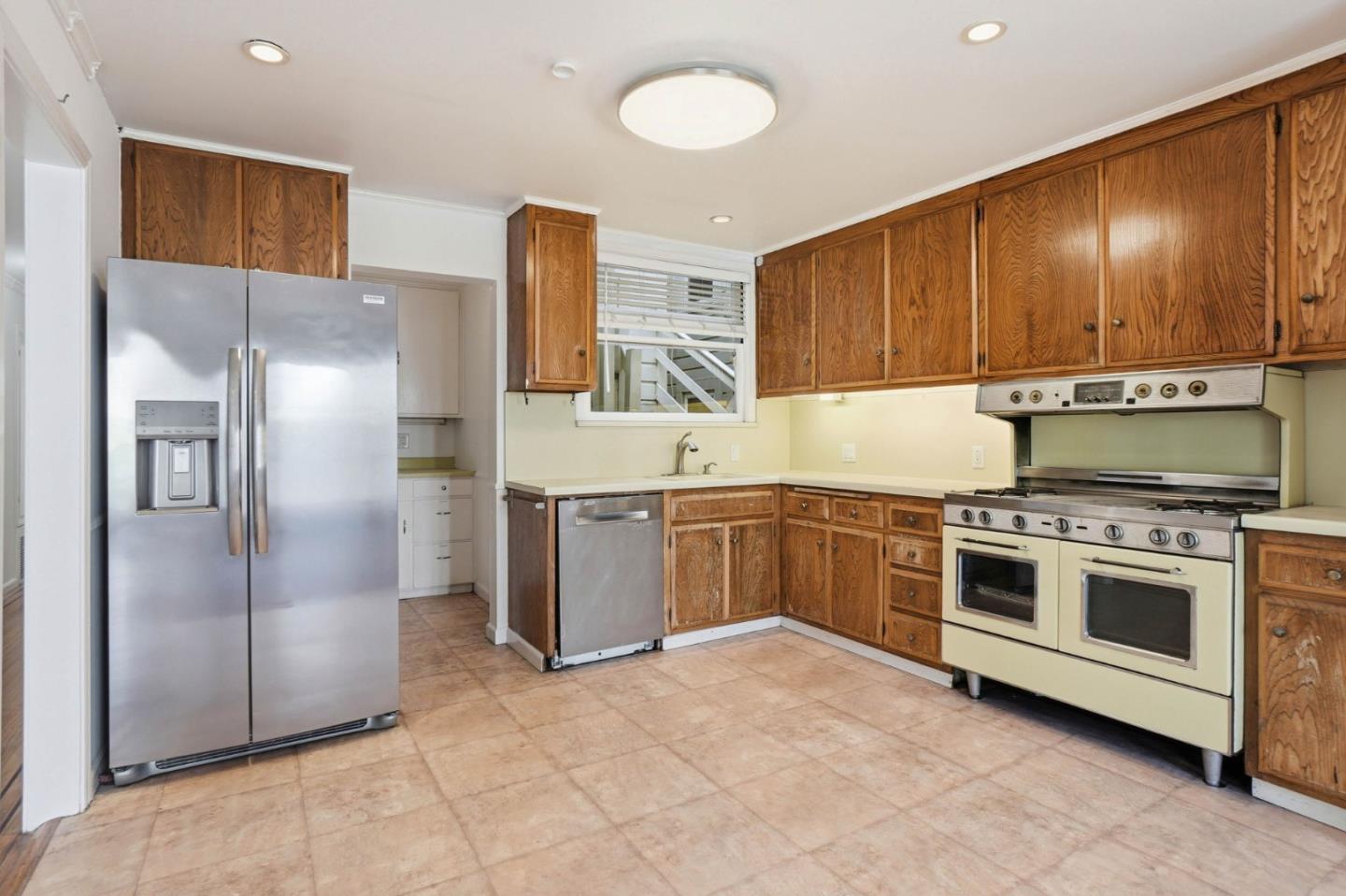 Detail Gallery Image 23 of 90 For 1191 Guerrero St, San Francisco,  CA 94110 - – Beds | – Baths