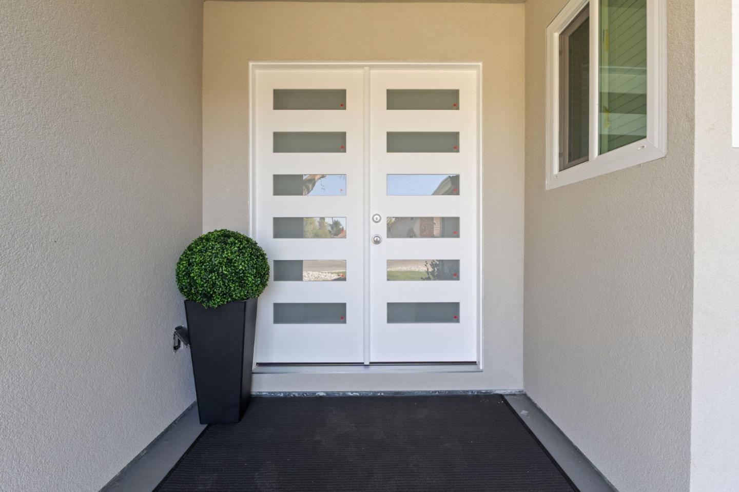 Detail Gallery Image 16 of 30 For 2690 Mclaughlin Ave, San Jose,  CA 95121 - 3 Beds | 2 Baths