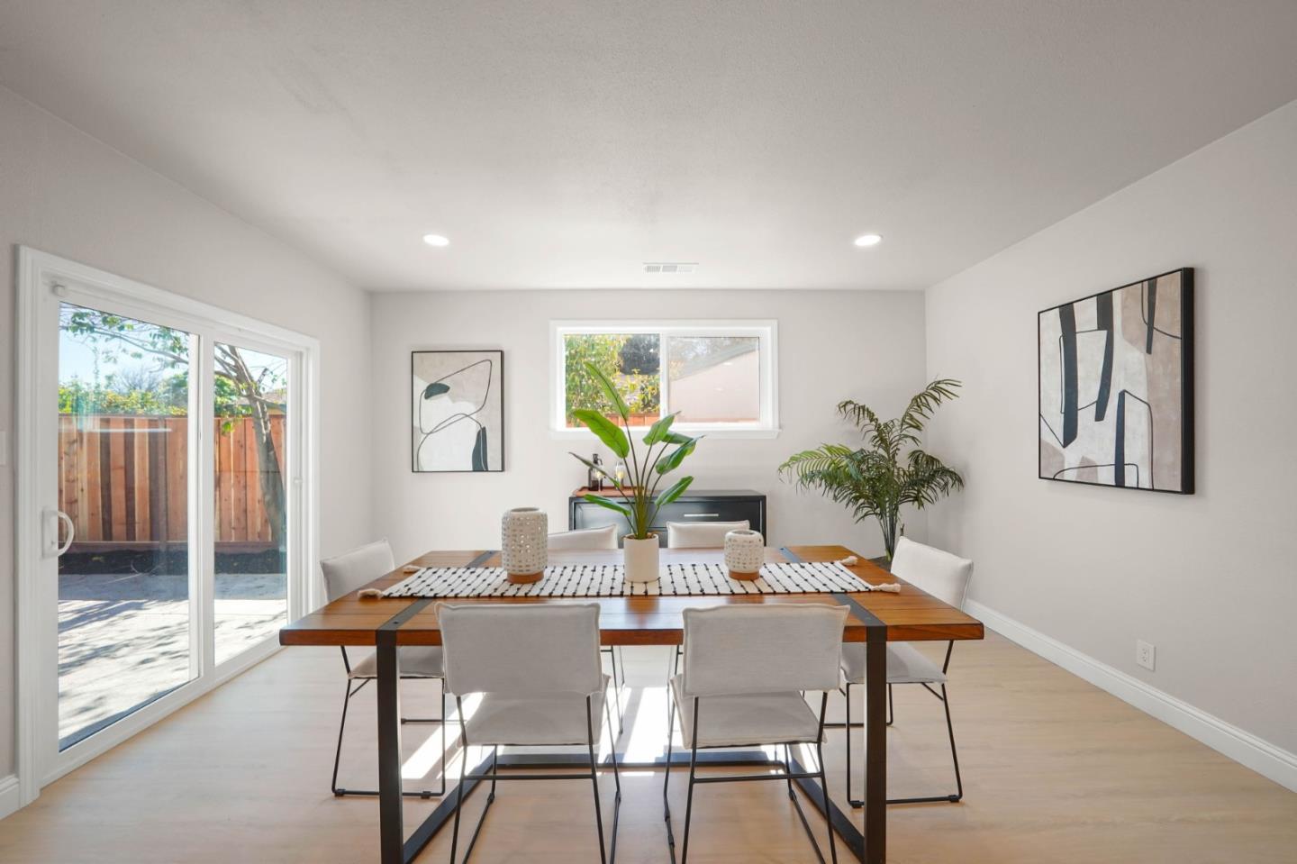 Detail Gallery Image 7 of 30 For 2690 Mclaughlin Ave, San Jose,  CA 95121 - 3 Beds | 2 Baths