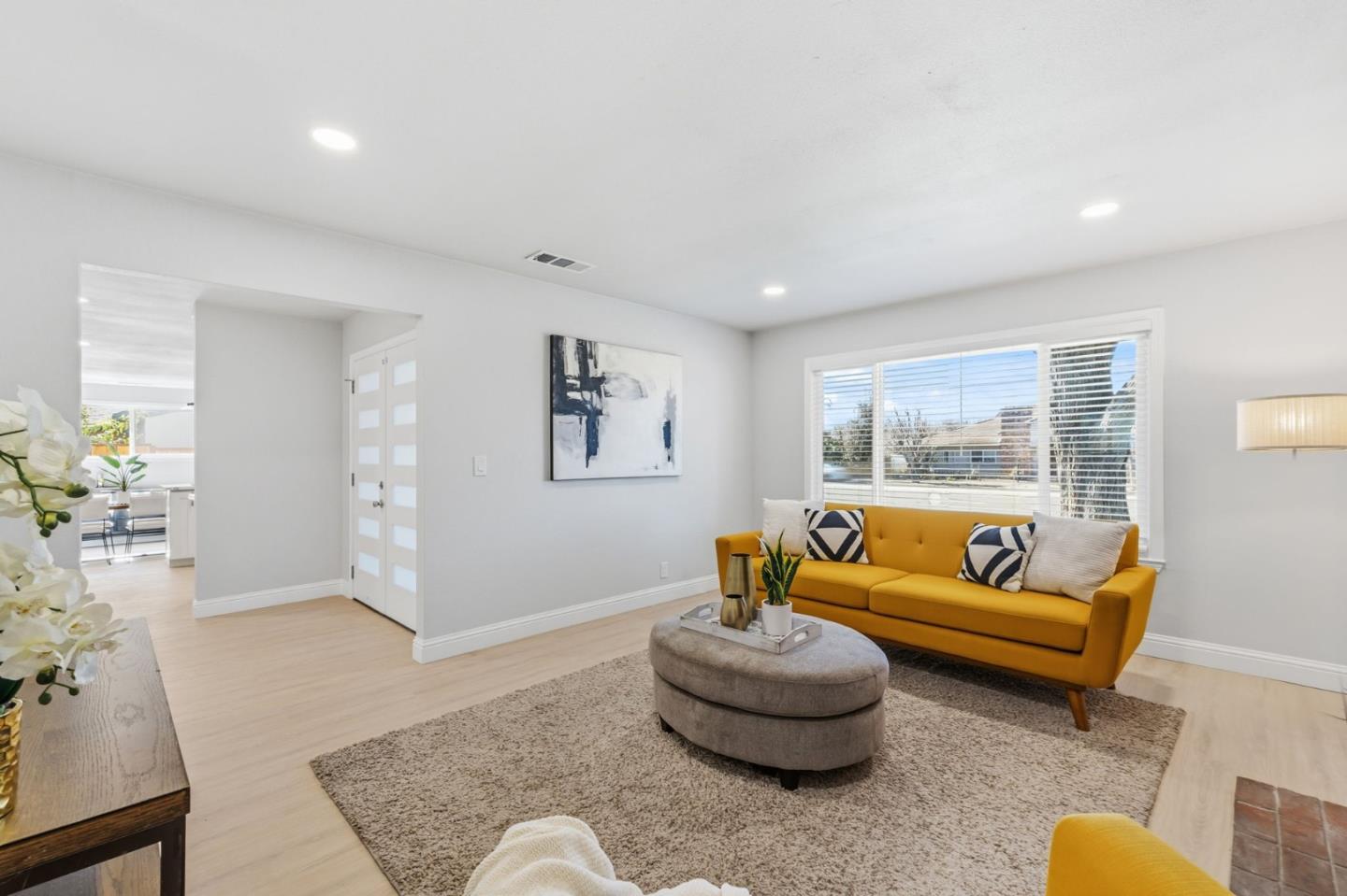 Detail Gallery Image 9 of 30 For 2690 Mclaughlin Ave, San Jose,  CA 95121 - 3 Beds | 2 Baths