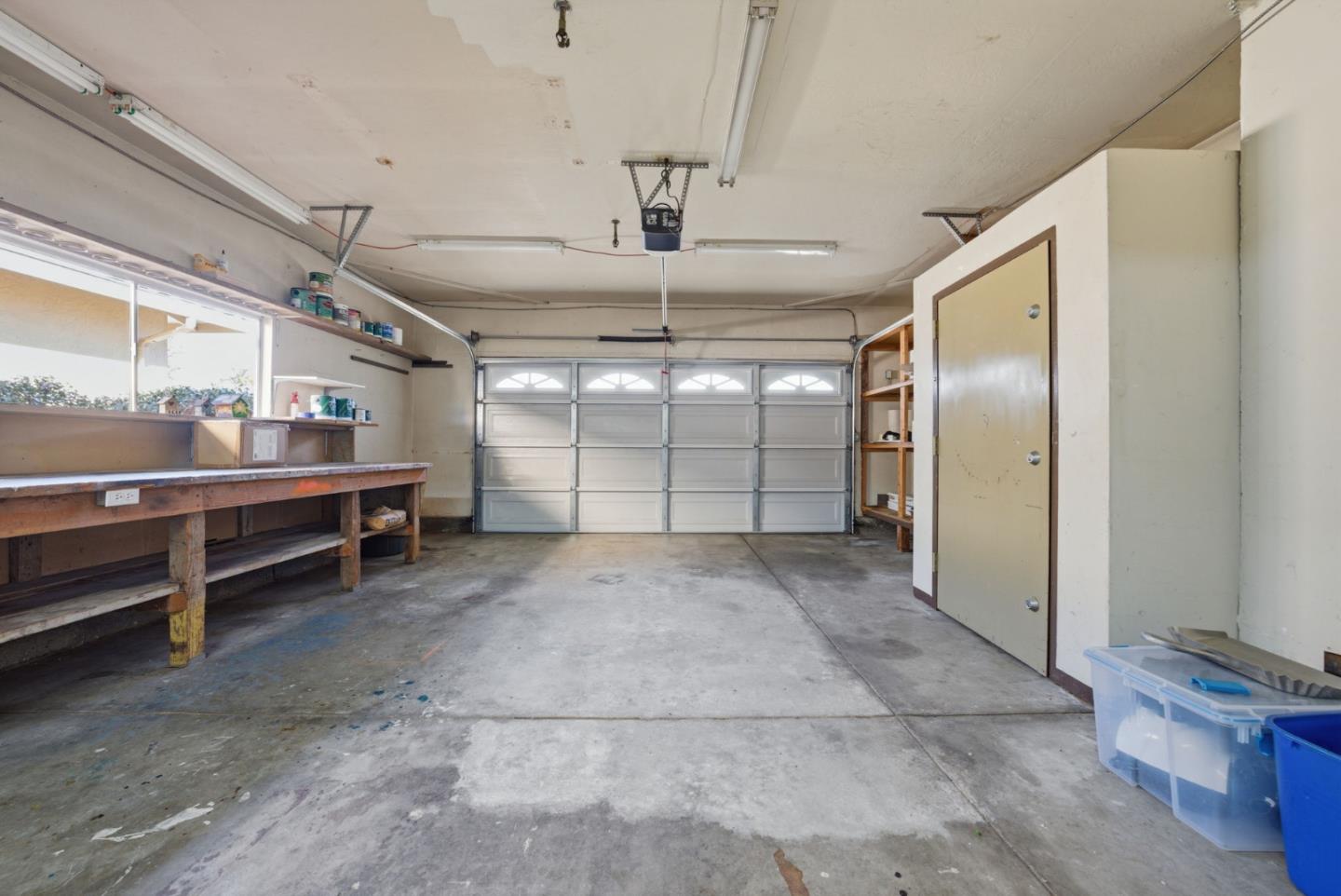 Detail Gallery Image 21 of 25 For 2643 Hill Park Dr, San Jose,  CA 95124 - 6 Beds | 2/1 Baths