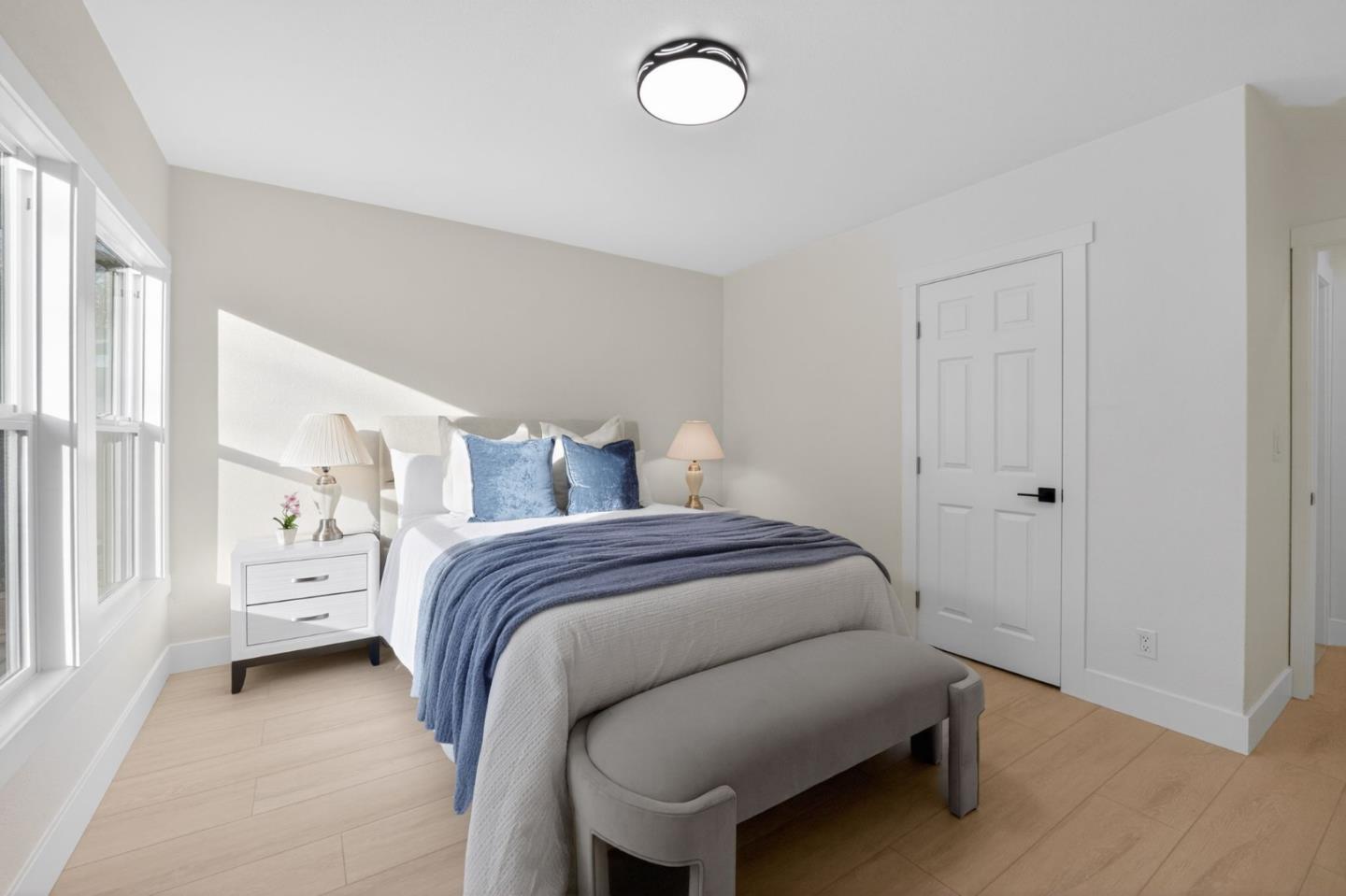 Detail Gallery Image 9 of 21 For 1150 Sevier Ave, Menlo Park,  CA 94025 - 4 Beds | 2 Baths