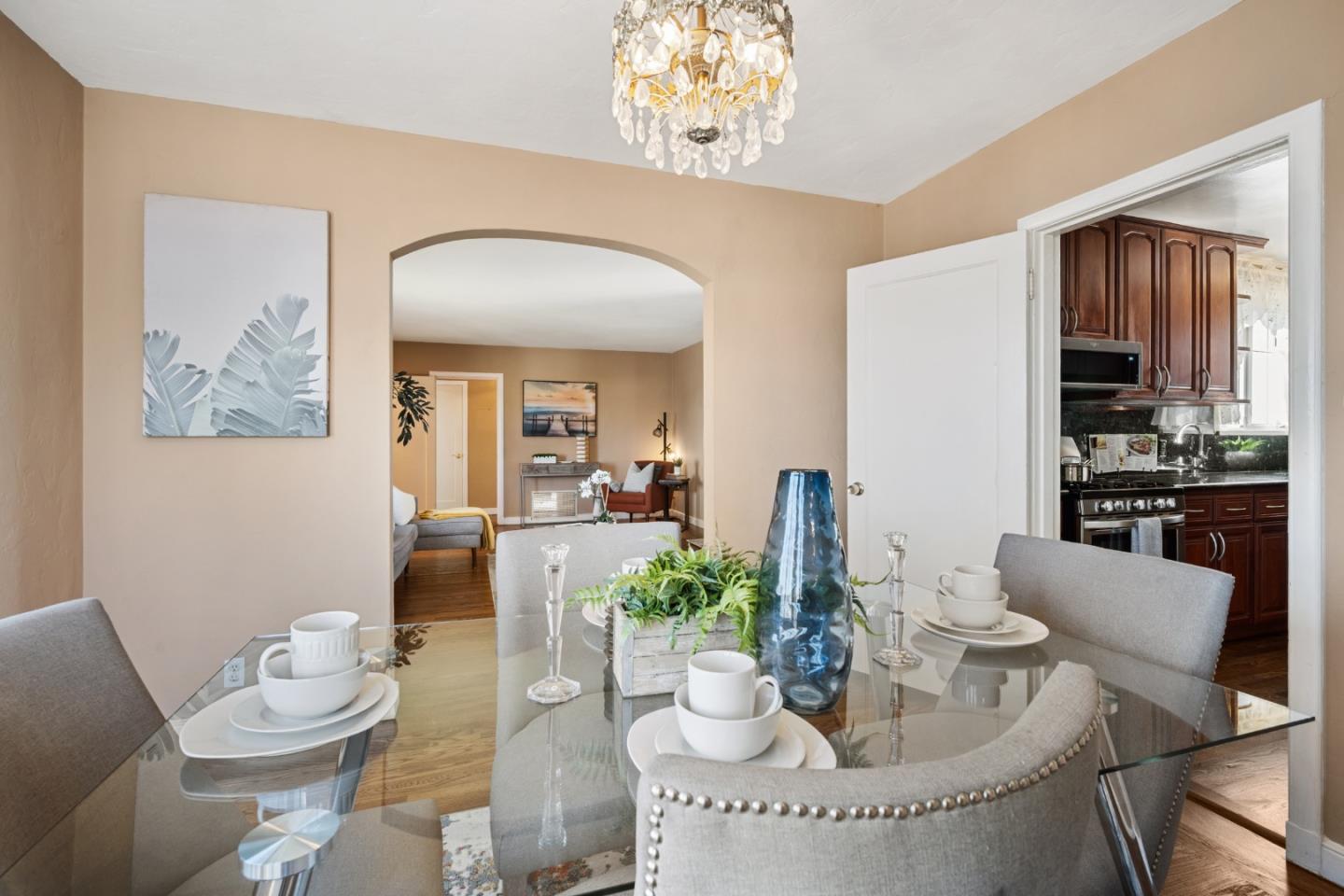 Detail Gallery Image 8 of 31 For 601 Linden Ave, San Bruno,  CA 94066 - 2 Beds | 1 Baths