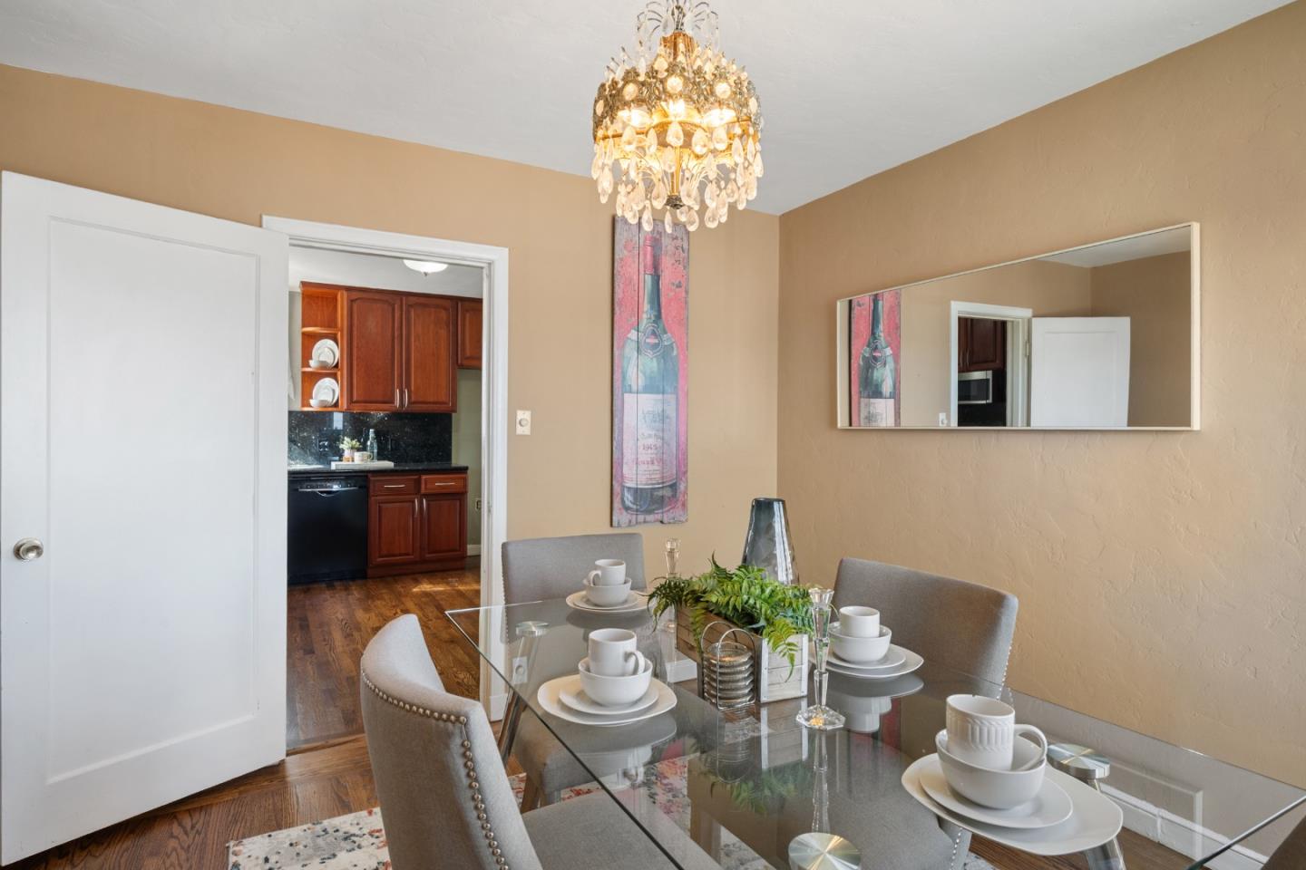 Detail Gallery Image 9 of 31 For 601 Linden Ave, San Bruno,  CA 94066 - 2 Beds | 1 Baths