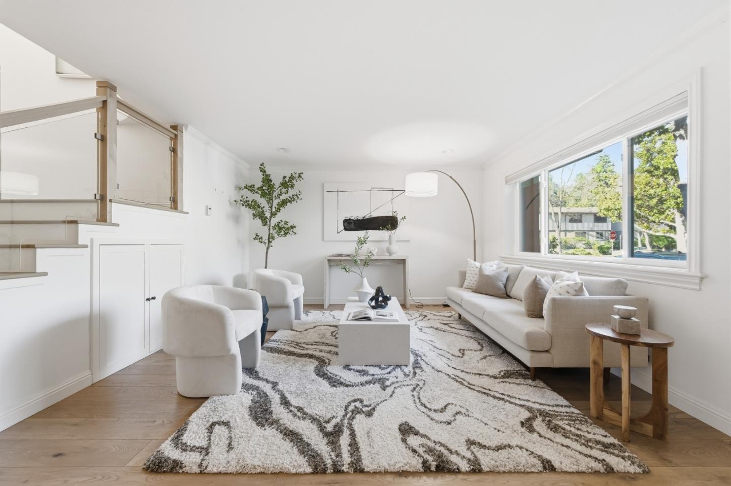 Detail Gallery Image 3 of 24 For 614 Forest Ave, Palo Alto,  CA 94301 - 2 Beds | 2 Baths