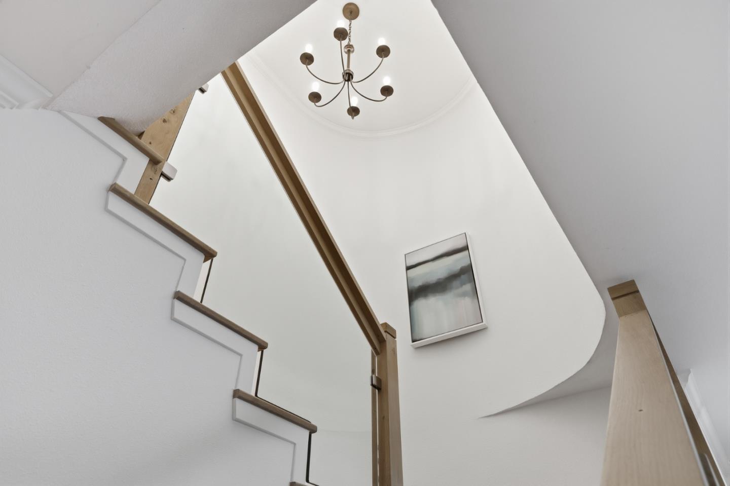 Detail Gallery Image 6 of 24 For 614 Forest Ave, Palo Alto,  CA 94301 - 2 Beds | 2 Baths