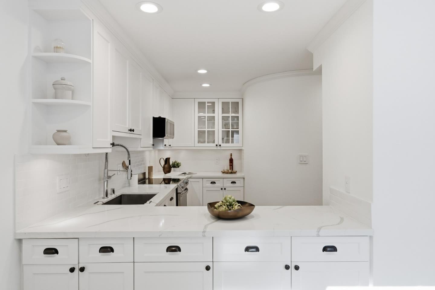 Detail Gallery Image 7 of 24 For 614 Forest Ave, Palo Alto,  CA 94301 - 2 Beds | 2 Baths