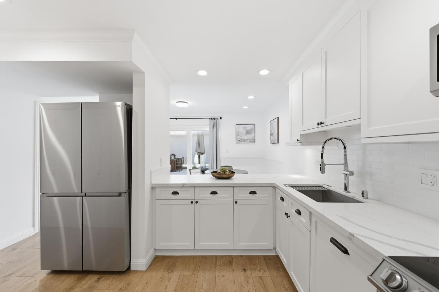 Detail Gallery Image 9 of 24 For 614 Forest Ave, Palo Alto,  CA 94301 - 2 Beds | 2 Baths