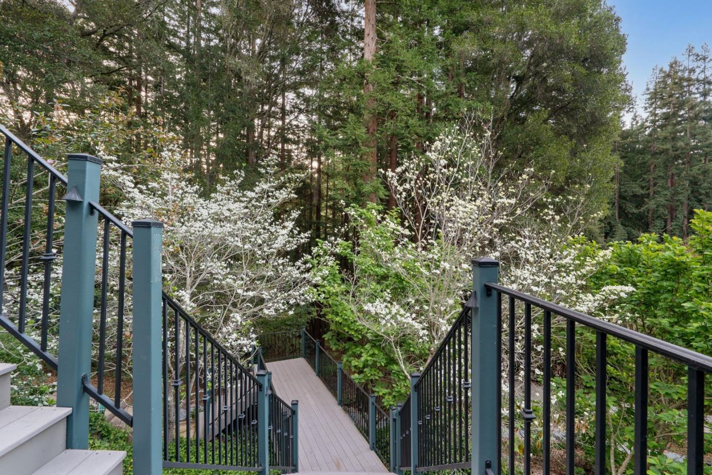 Detail Gallery Image 128 of 139 For 113 Lauren Cir, Scotts Valley,  CA 95066 - 5 Beds | 3/1 Baths