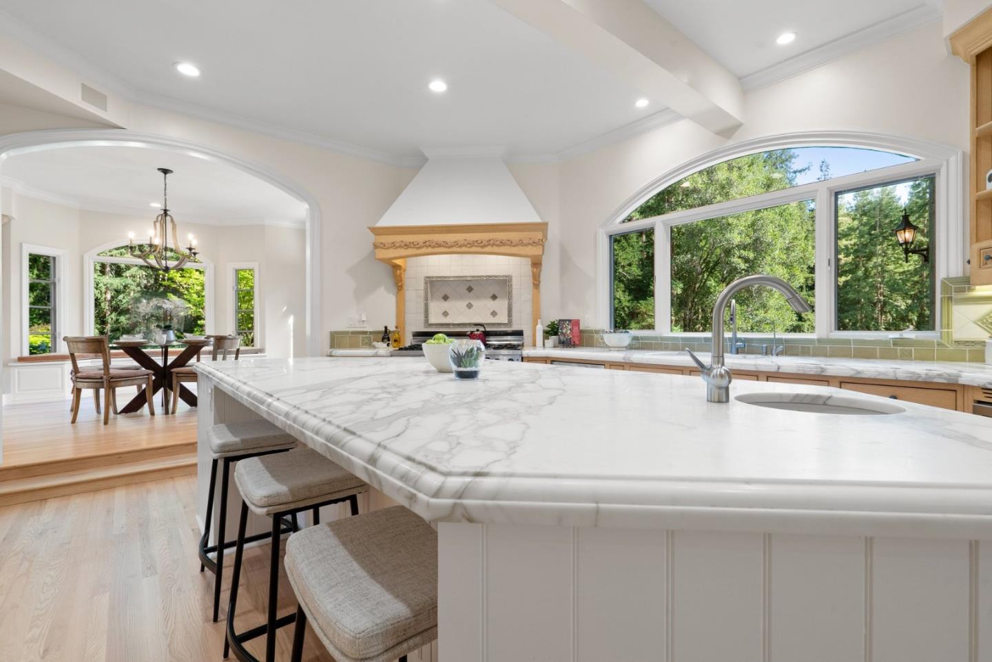 Detail Gallery Image 29 of 139 For 113 Lauren Cir, Scotts Valley,  CA 95066 - 5 Beds | 3/1 Baths