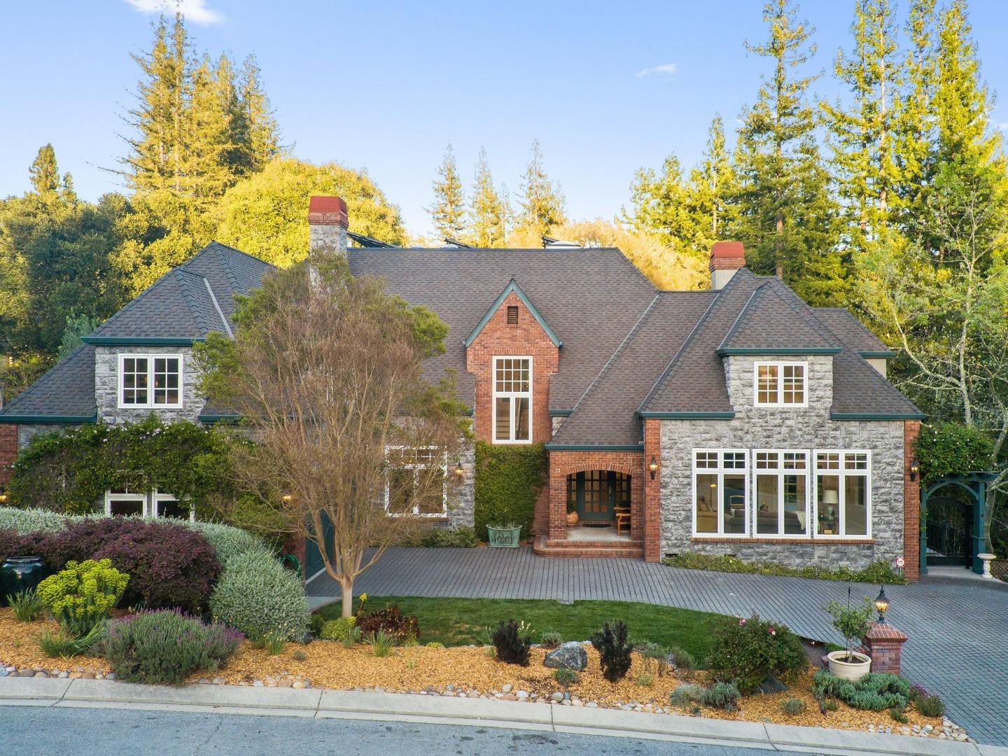 Detail Gallery Image 4 of 139 For 113 Lauren Cir, Scotts Valley,  CA 95066 - 5 Beds | 3/1 Baths