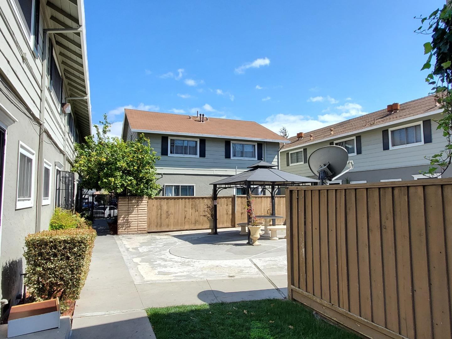 Detail Gallery Image 5 of 10 For 3501 Lafayette St, Santa Clara,  CA 95054 - – Beds | – Baths