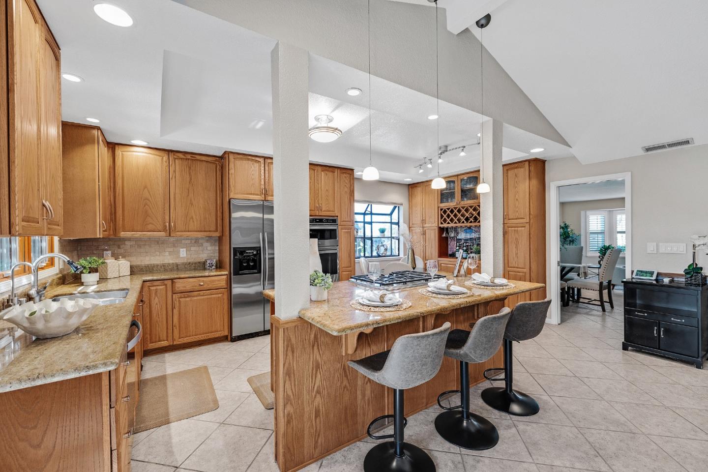 Detail Gallery Image 9 of 57 For 48875 Chenin Blanc Dr, Fremont,  CA 94539 - 4 Beds | 3 Baths