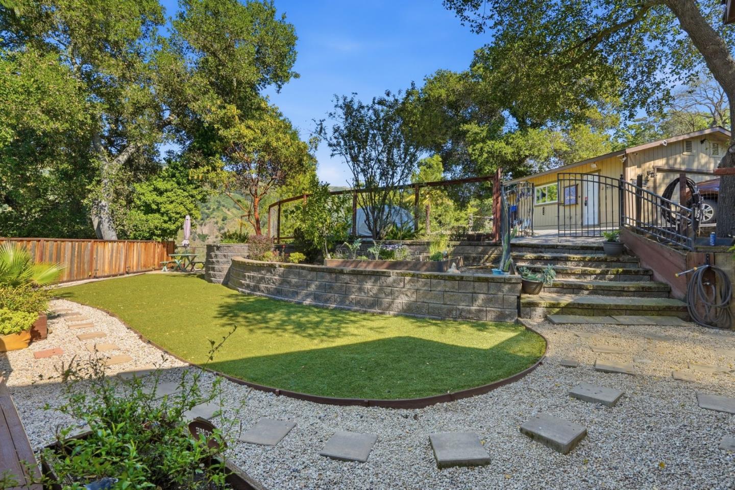 Detail Gallery Image 30 of 32 For 17109 Shady Lane Dr, Morgan Hill,  CA 95037 - 3 Beds | 2 Baths