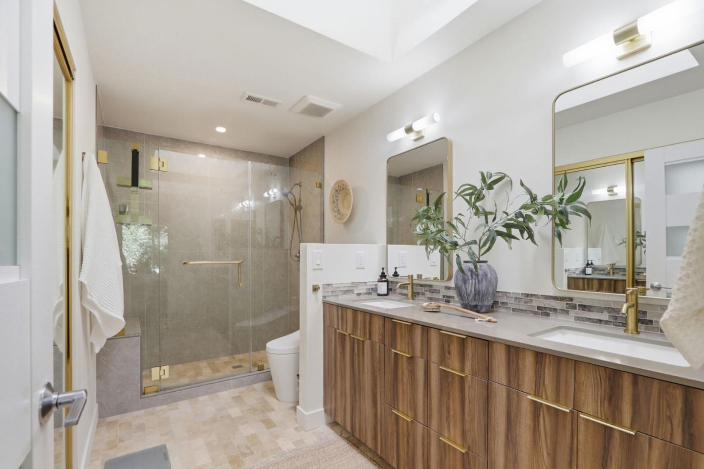 Photo #27: ML82038585 Listing: Photo #27