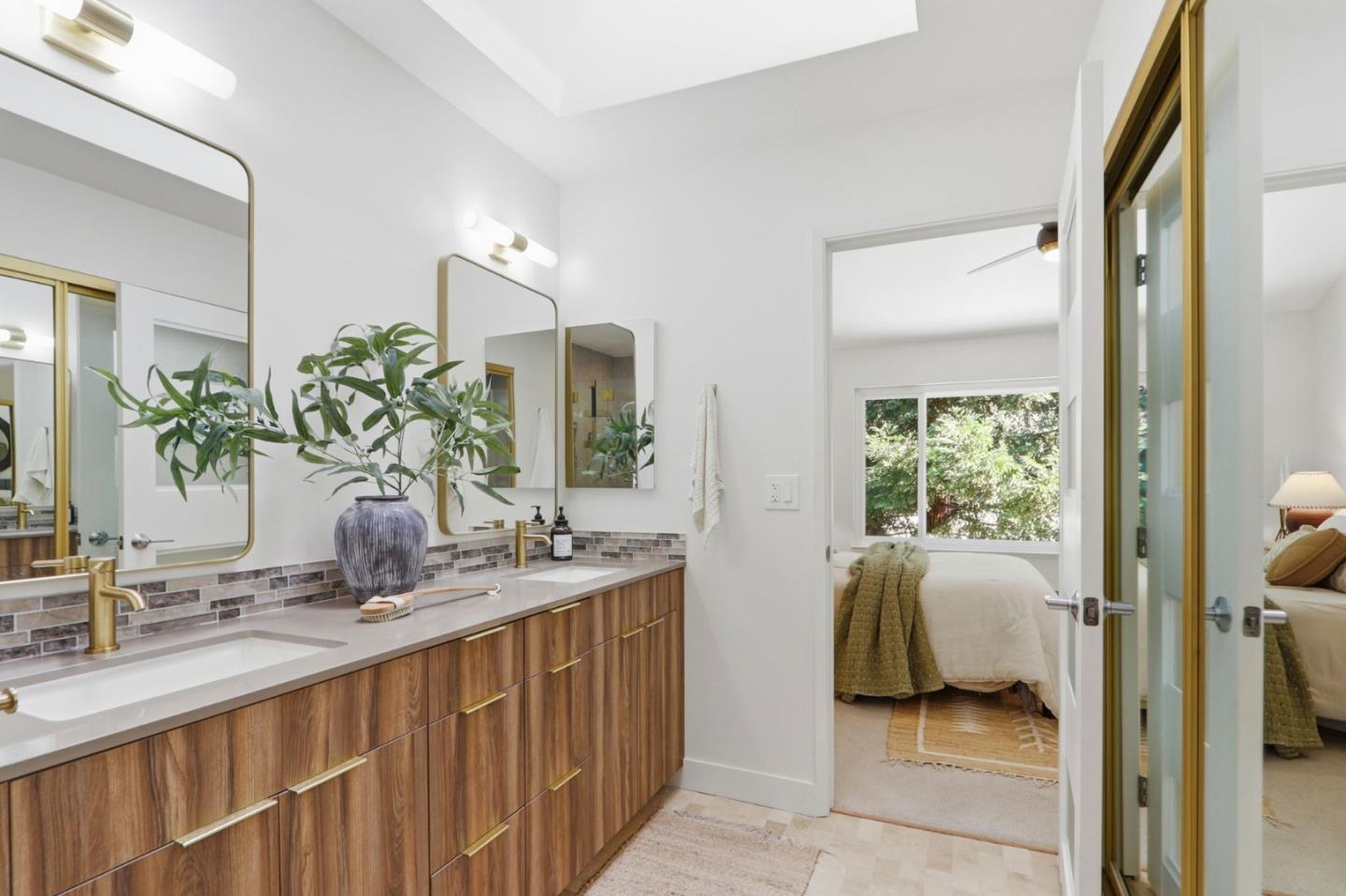 Photo #28: ML82038585 Listing: Photo #28