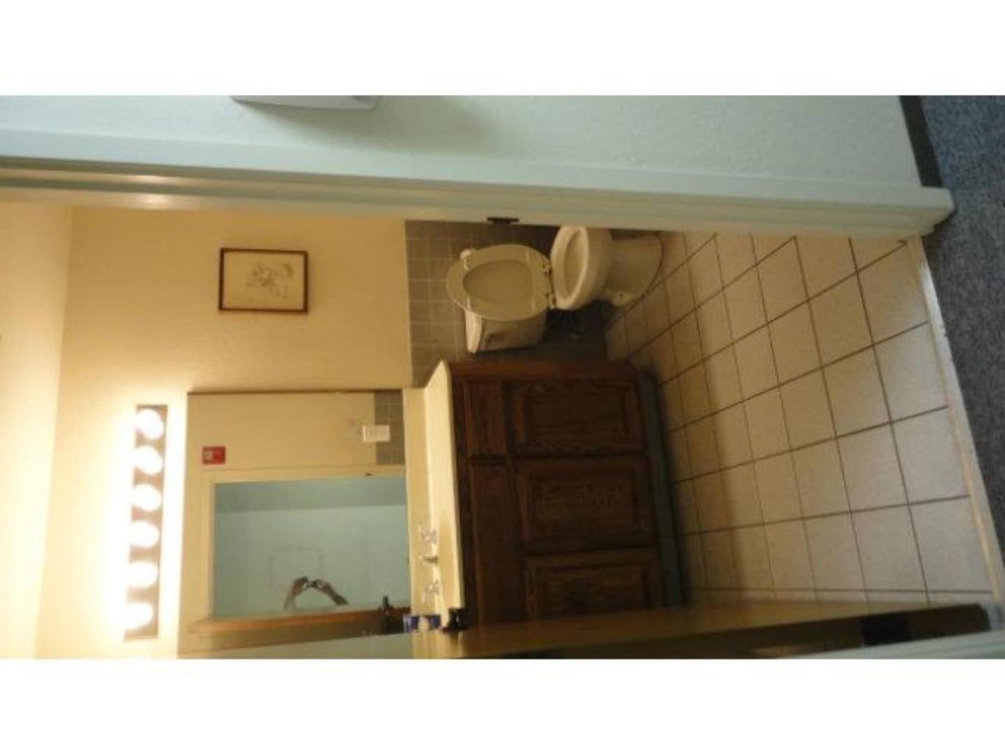 Detail Gallery Image 8 of 20 For 1009 S Claremont St, San Mateo,  CA 94402 - – Beds | – Baths