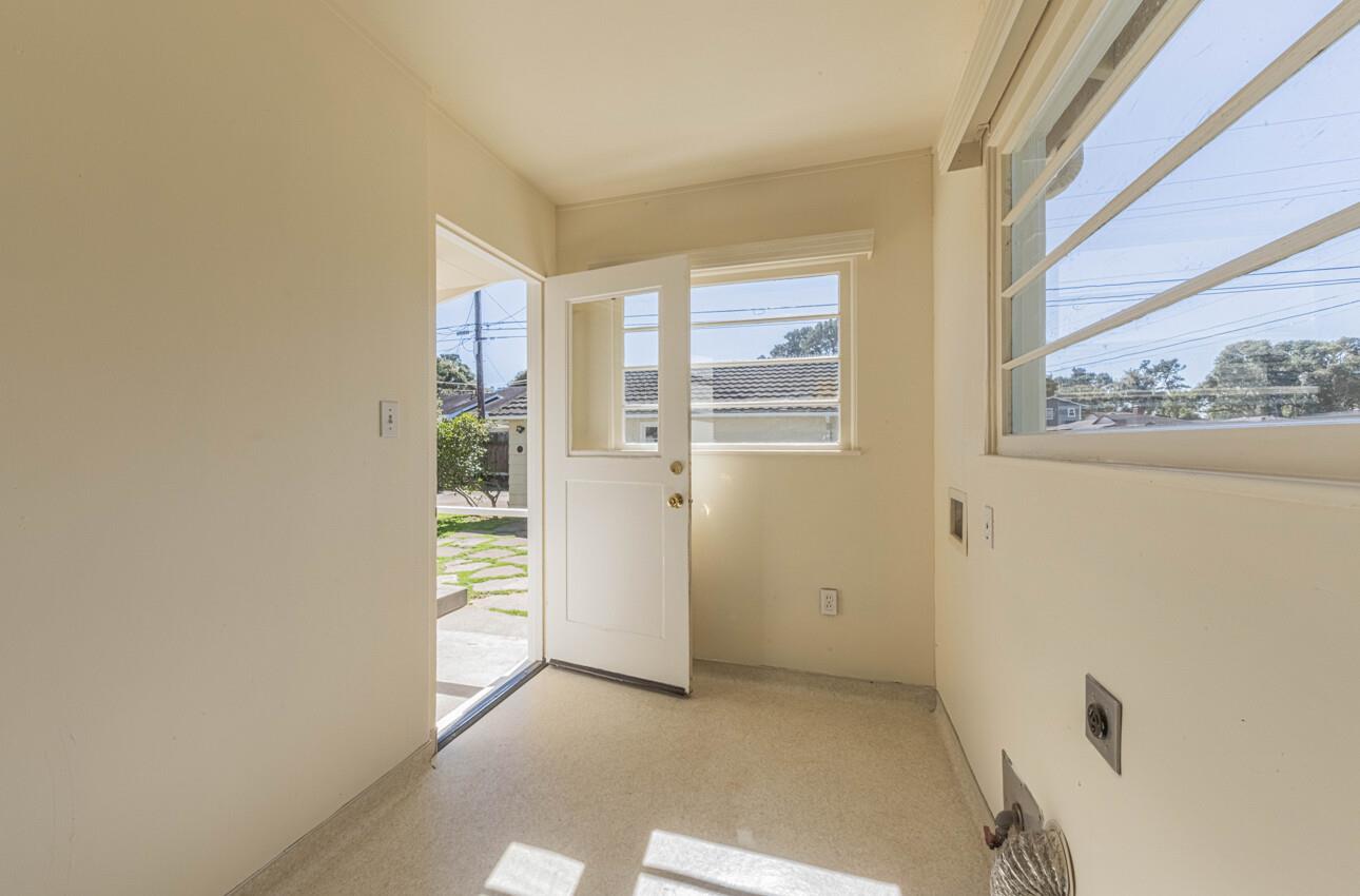 Detail Gallery Image 27 of 35 For 665 Hillcrest Ave, Pacific Grove,  CA 93950 - 3 Beds | 2 Baths