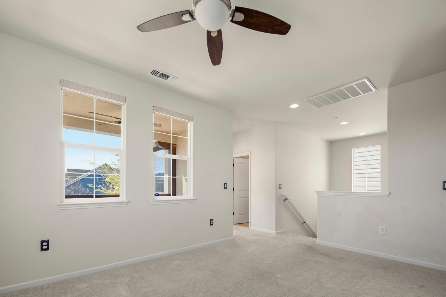 Detail Gallery Image 17 of 35 For 15181 Breckinridge Ave, East Garrison,  CA 93933 - 3 Beds | 3 Baths