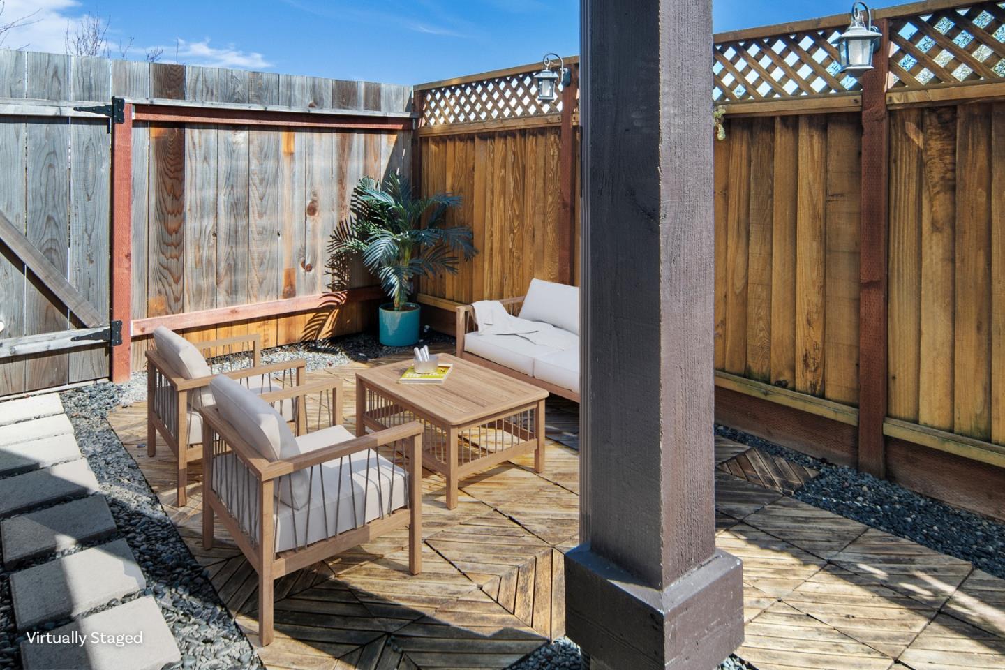 Detail Gallery Image 32 of 35 For 15181 Breckinridge Ave, East Garrison,  CA 93933 - 3 Beds | 3 Baths