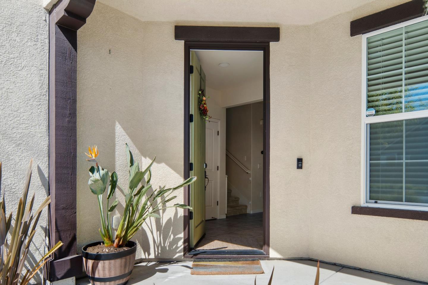 Detail Gallery Image 4 of 35 For 15181 Breckinridge Ave, East Garrison,  CA 93933 - 3 Beds | 3 Baths