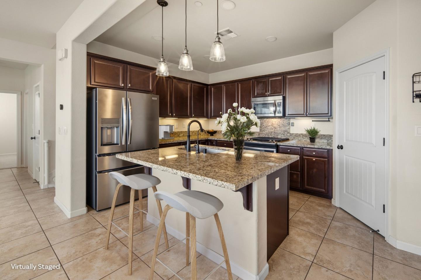 Detail Gallery Image 7 of 35 For 15181 Breckinridge Ave, East Garrison,  CA 93933 - 3 Beds | 3 Baths