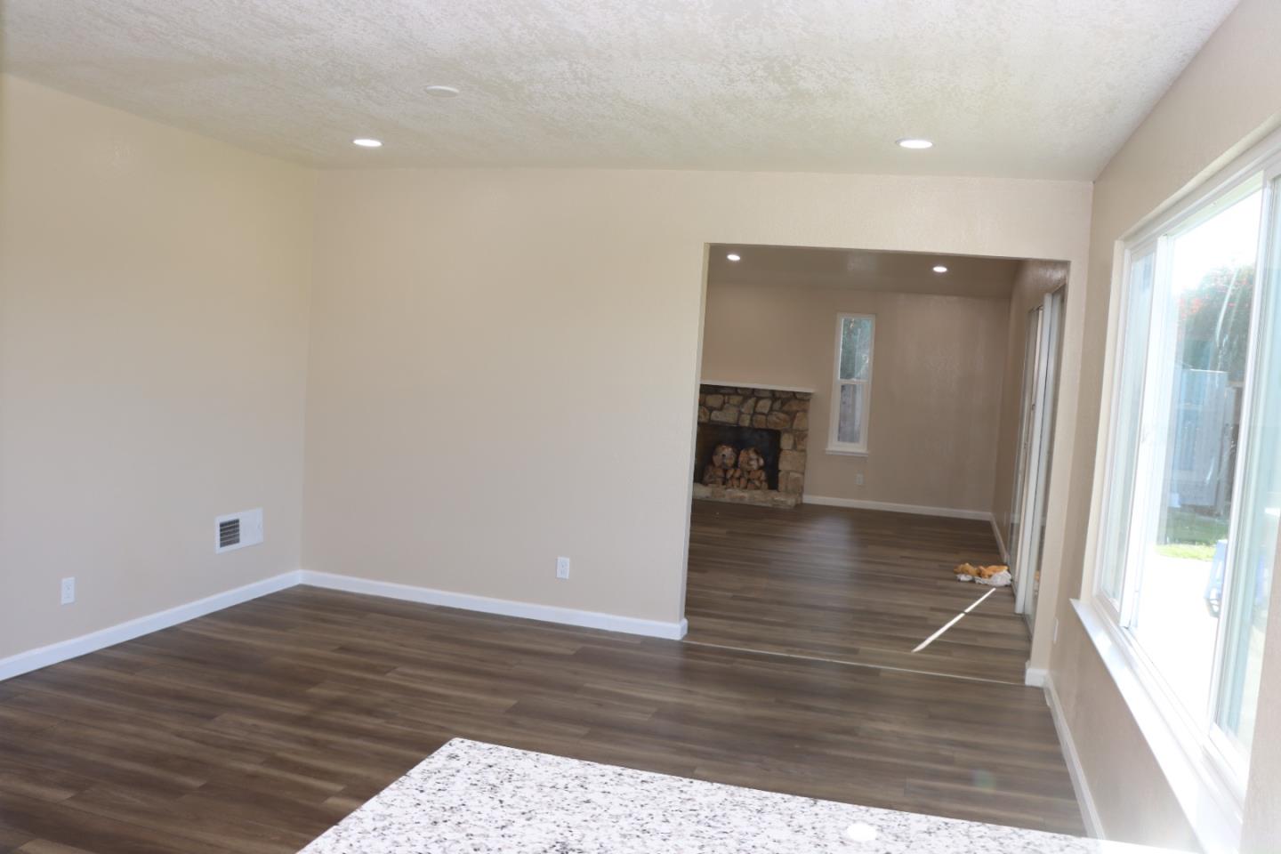 Detail Gallery Image 15 of 21 For 100 Justin Ct, Vallejo,  CA 94591 - 4 Beds | 2/1 Baths