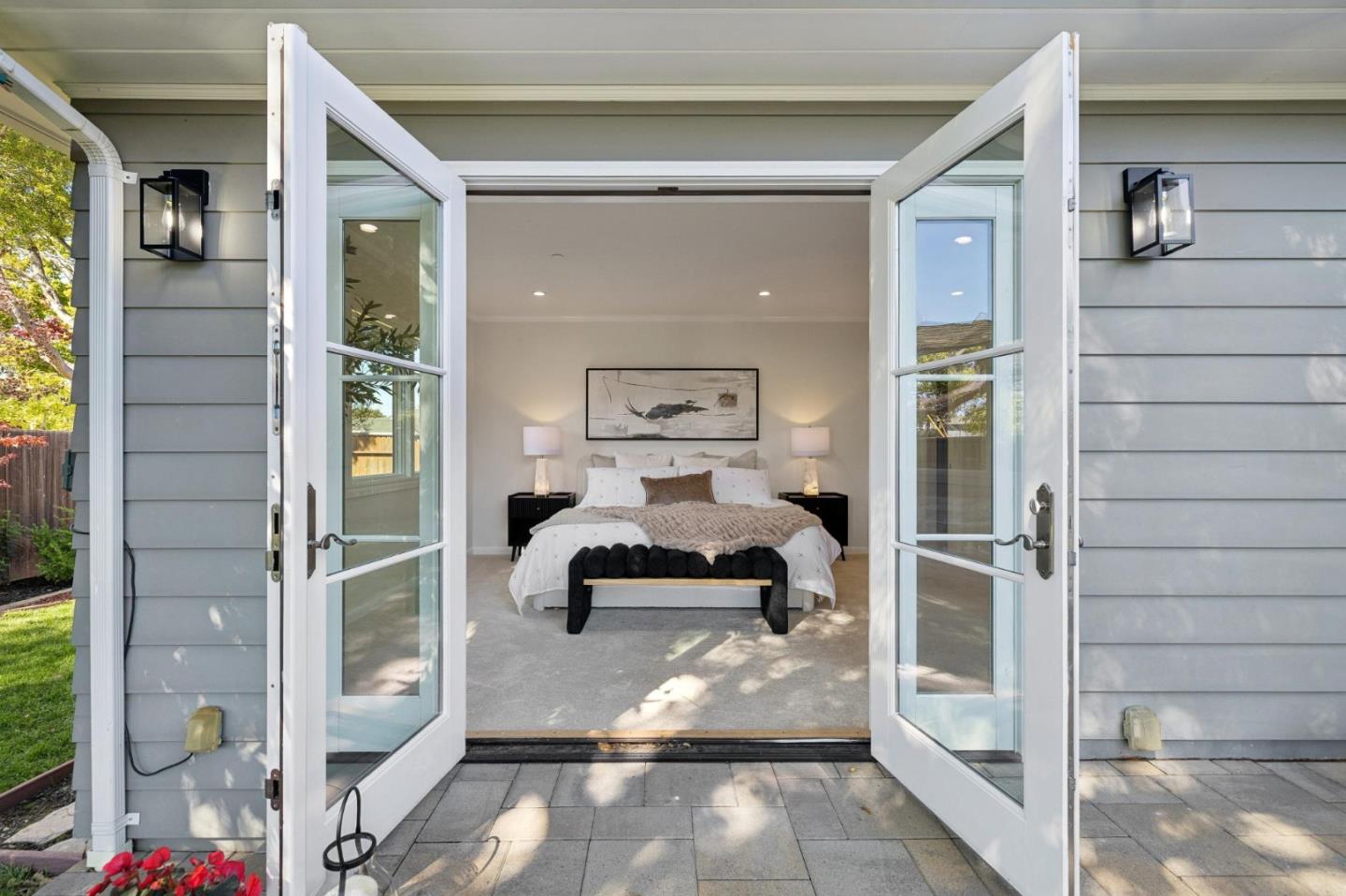 Detail Gallery Image 19 of 49 For 240 Briar Ln, San Mateo,  CA 94403 - 3 Beds | 2 Baths