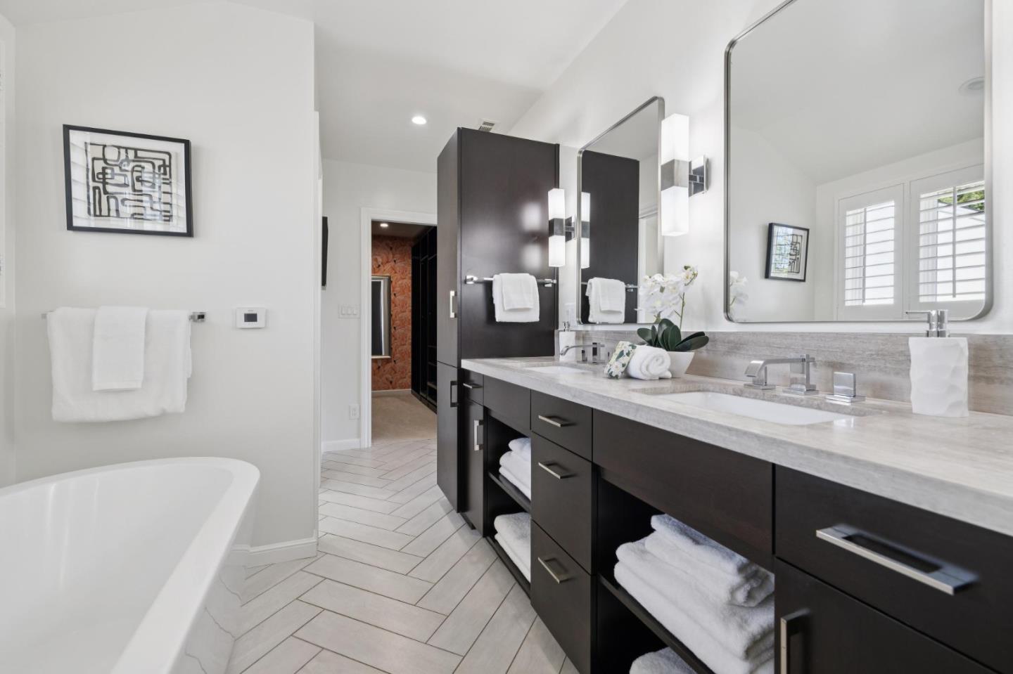 Detail Gallery Image 23 of 49 For 240 Briar Ln, San Mateo,  CA 94403 - 3 Beds | 2 Baths