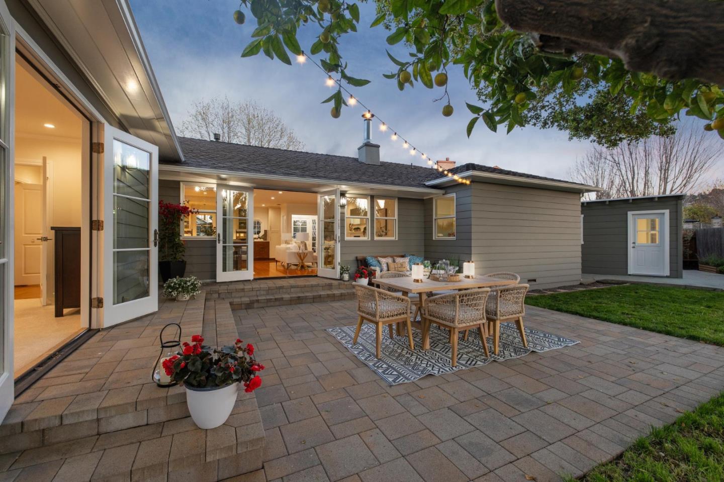 Detail Gallery Image 41 of 49 For 240 Briar Ln, San Mateo,  CA 94403 - 3 Beds | 2 Baths