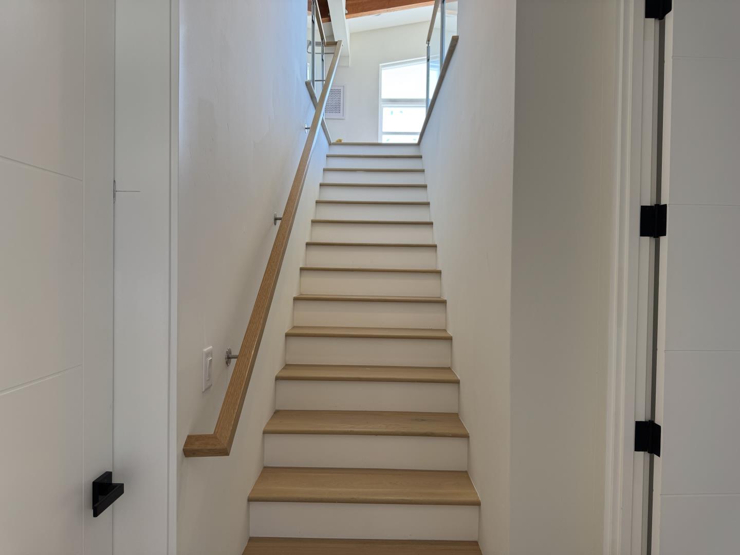 Detail Gallery Image 16 of 42 For 1105 Wildcat Canyon Rd, Pebble Beach,  CA 93953 - 3 Beds | 3/1 Baths