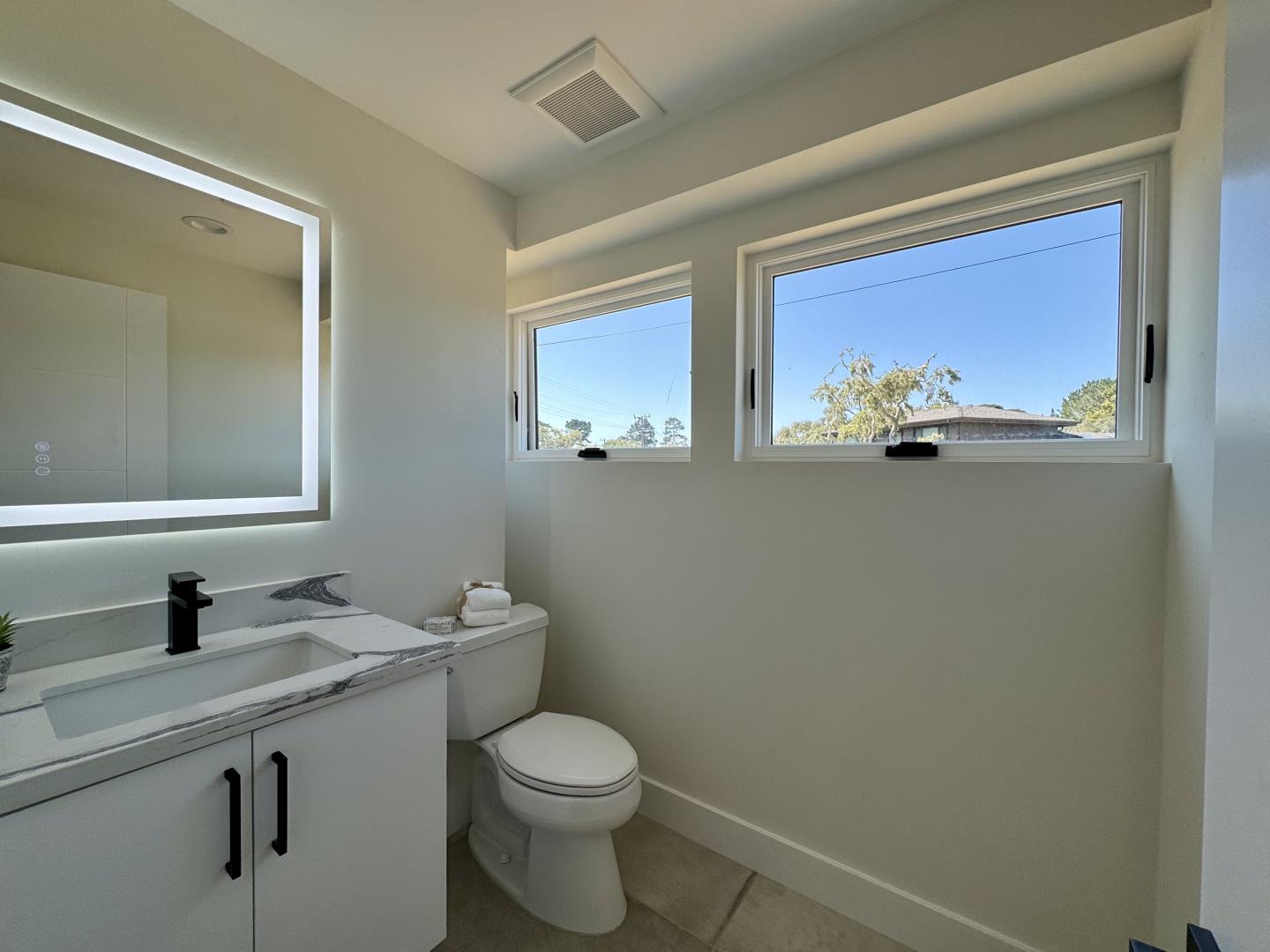 Detail Gallery Image 32 of 42 For 1105 Wildcat Canyon Rd, Pebble Beach,  CA 93953 - 3 Beds | 3/1 Baths