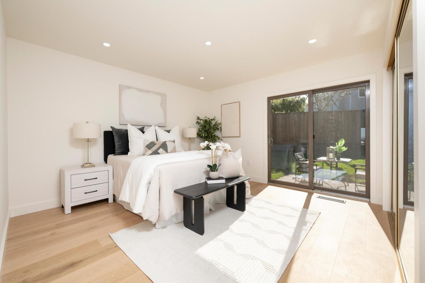 Detail Gallery Image 20 of 30 For 2612 Lincoln Ave, Belmont,  CA 94002 - 3 Beds | 2 Baths