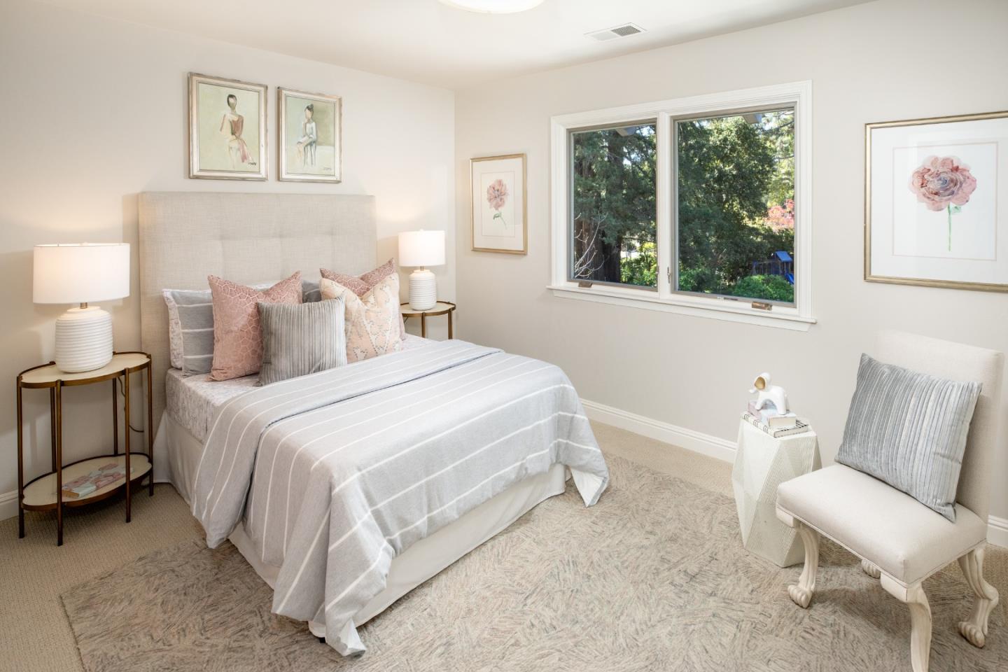 Detail Gallery Image 26 of 42 For 1940 Camino a Los Cerros, Menlo Park,  CA 94025 - 5 Beds | 3/1 Baths