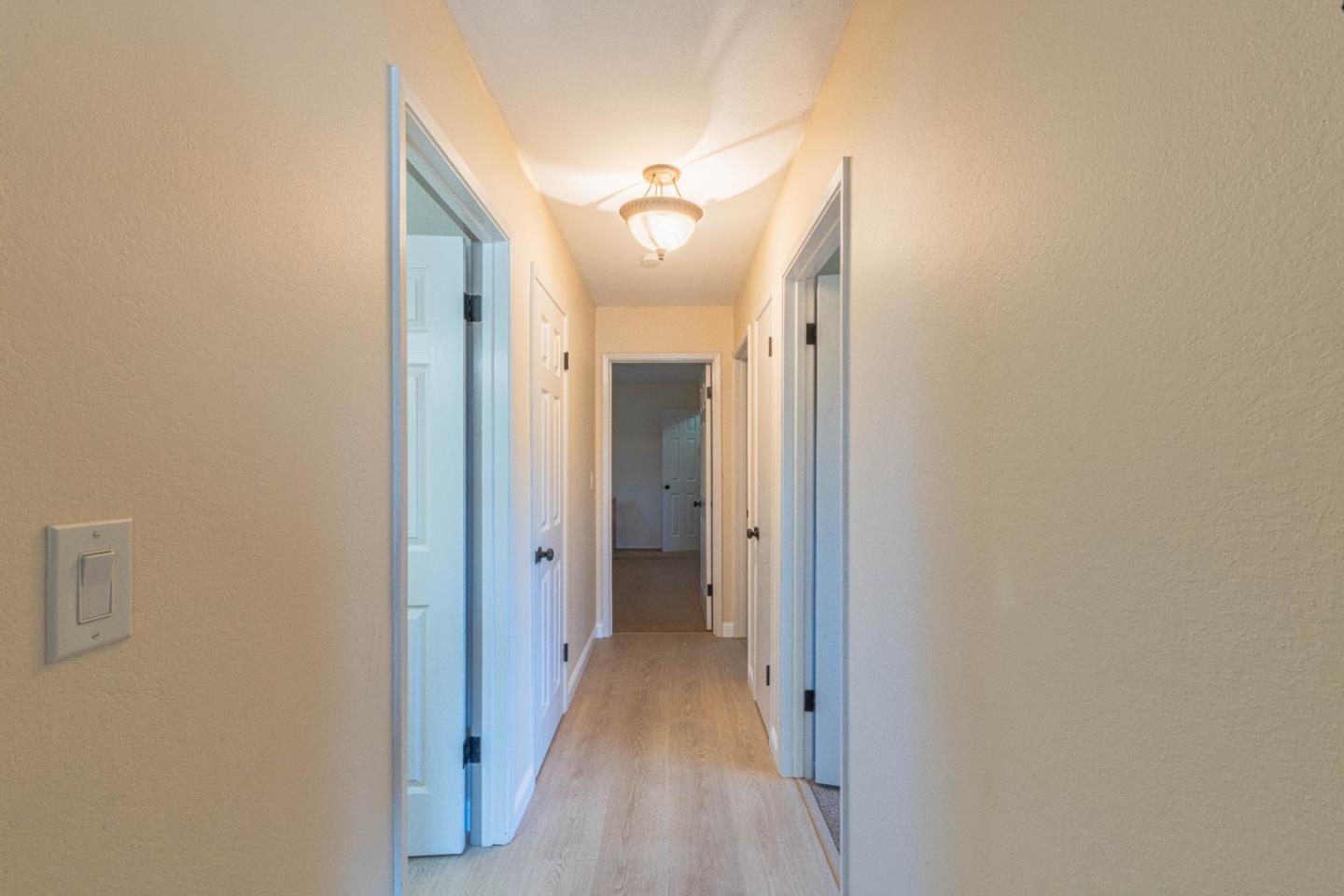 Detail Gallery Image 13 of 28 For 1519 Los Altos Way, Salinas,  CA 93906 - 3 Beds | 2 Baths