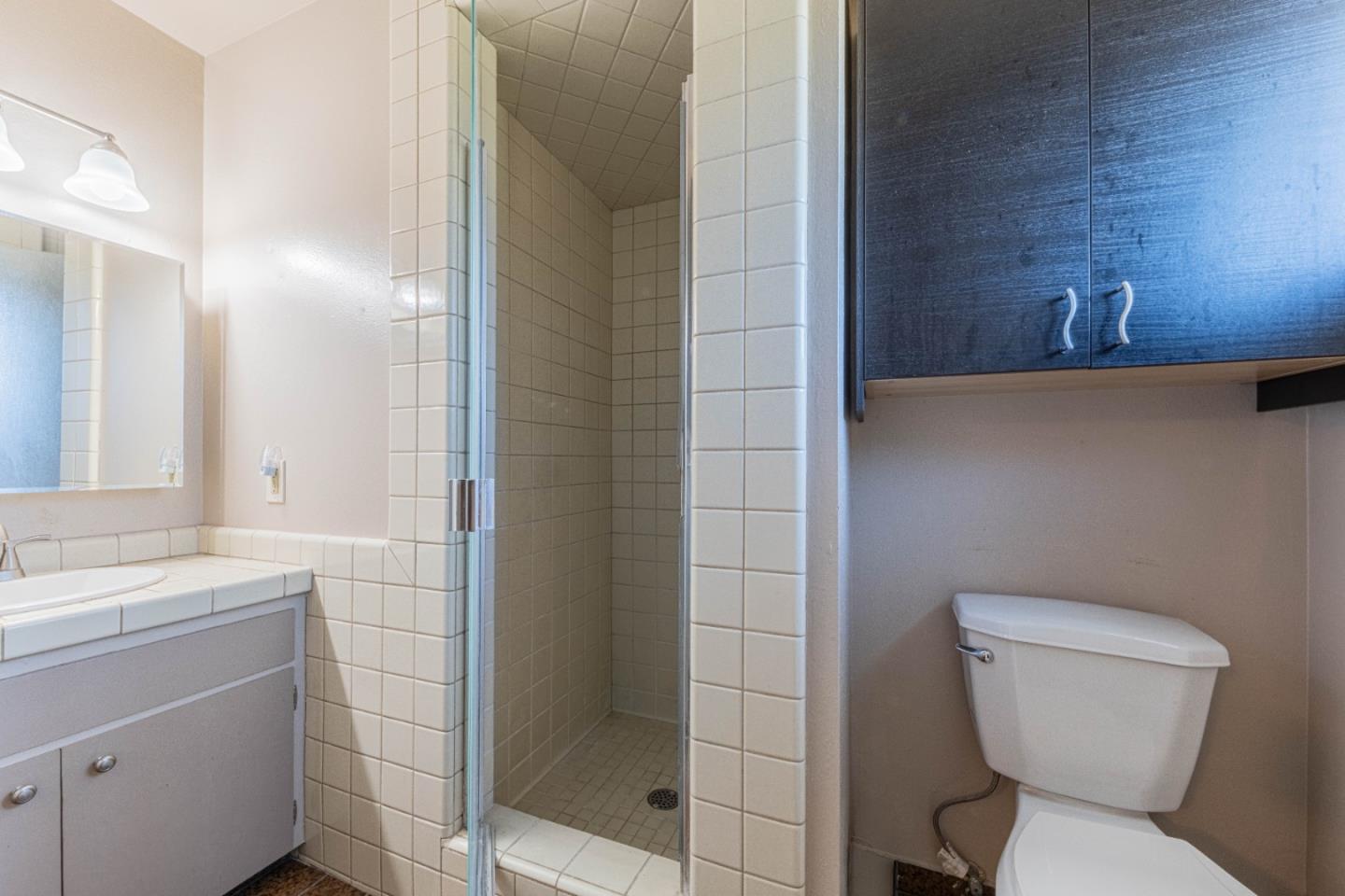 Detail Gallery Image 22 of 28 For 1519 Los Altos Way, Salinas,  CA 93906 - 3 Beds | 2 Baths
