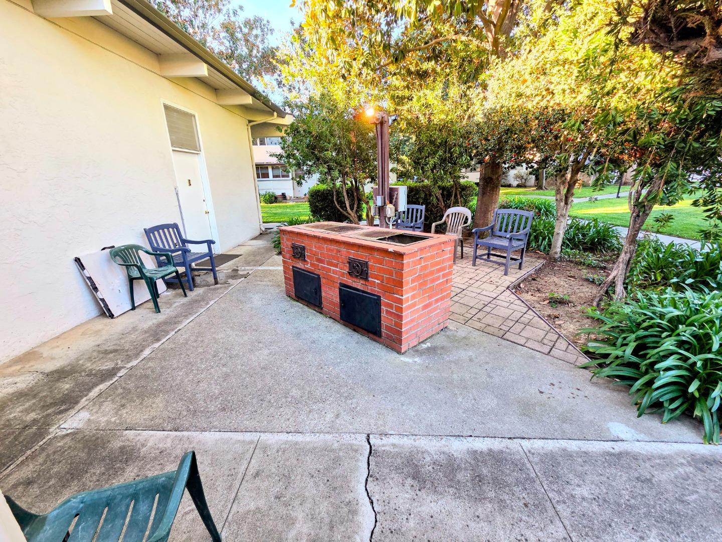 Detail Gallery Image 22 of 27 For 14225 Lora Dr #51,  Los Gatos,  CA 95032 - 1 Beds | 1 Baths