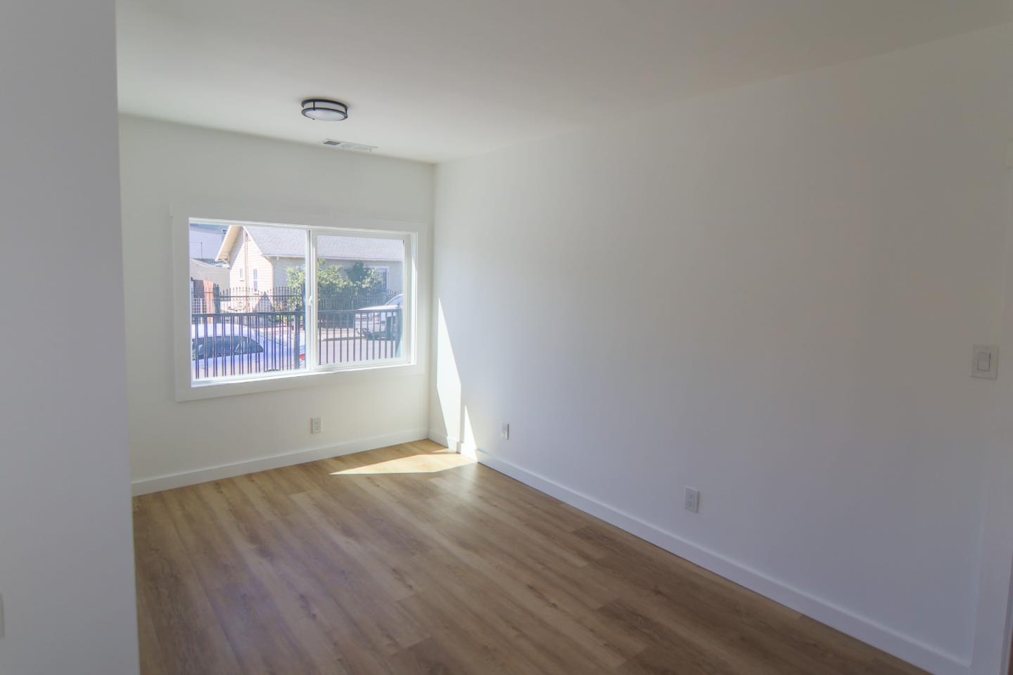 Detail Gallery Image 23 of 27 For 7114 Halliday, Oakland,  CA 94605 - 3 Beds | 1/1 Baths