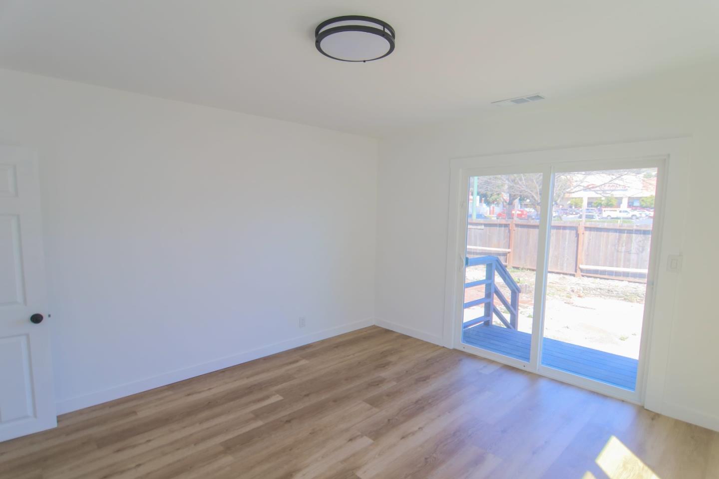 Detail Gallery Image 6 of 27 For 7114 Halliday, Oakland,  CA 94605 - 3 Beds | 1/1 Baths