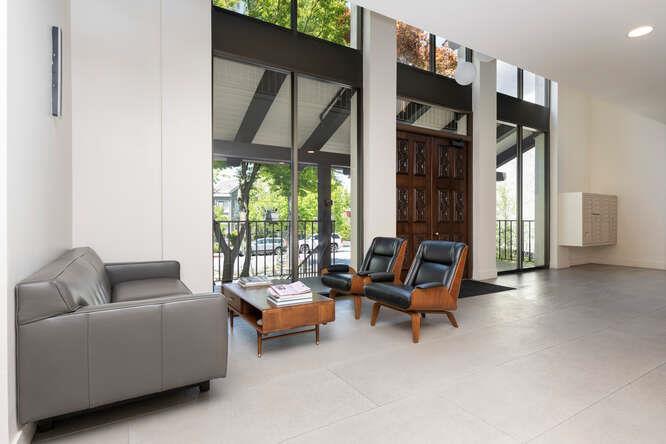 Detail Gallery Image 2 of 16 For 1515 Floribunda Ave #309,  Burlingame,  CA 94010 - 1 Beds | 1 Baths