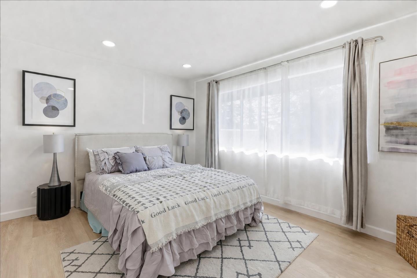 Detail Gallery Image 15 of 40 For 14347 Saratoga Ave #B,  Saratoga,  CA 95070 - 2 Beds | 2 Baths