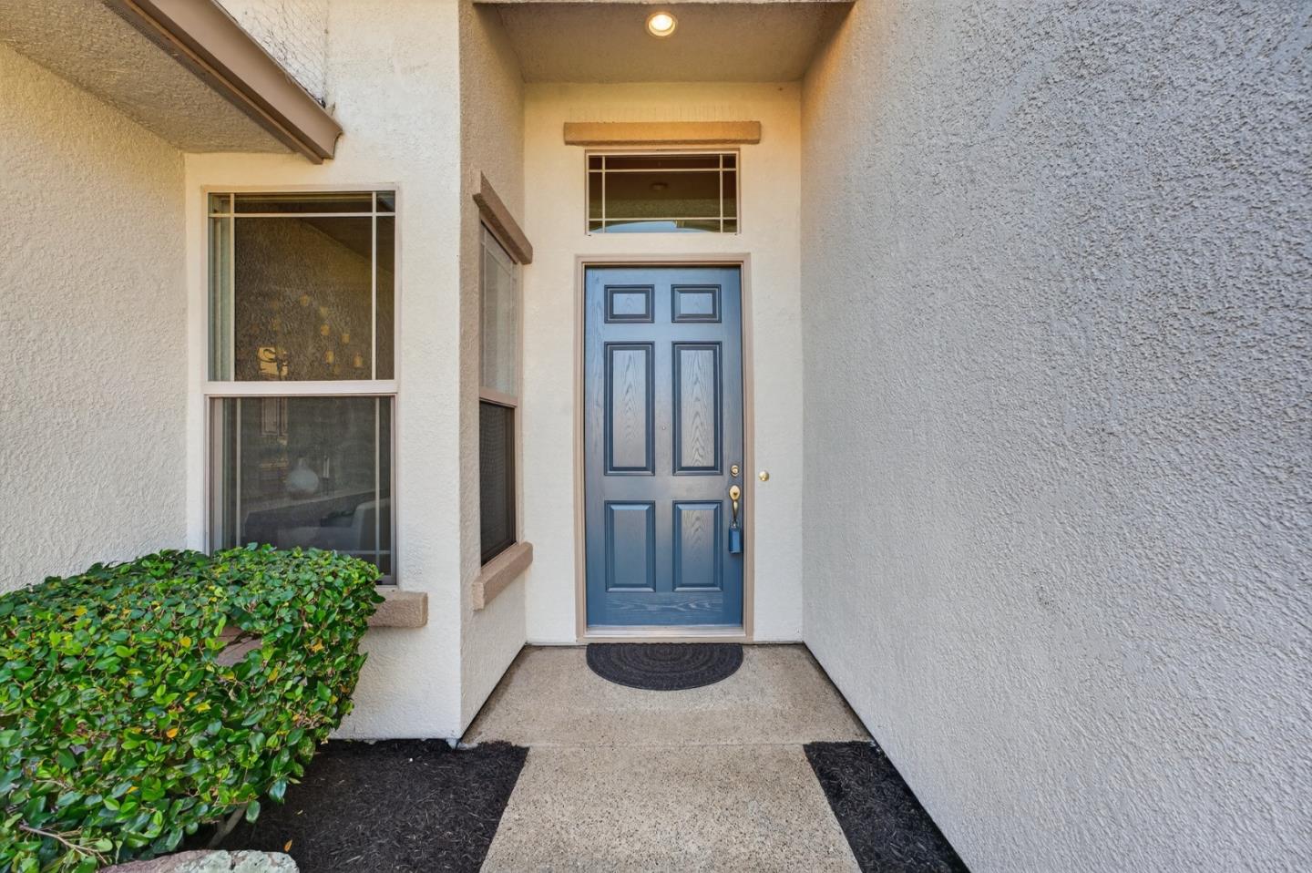 Detail Gallery Image 2 of 90 For 941 Wagon Wheel Ln, Lincoln,  CA 95648 - 3 Beds | 3/1 Baths