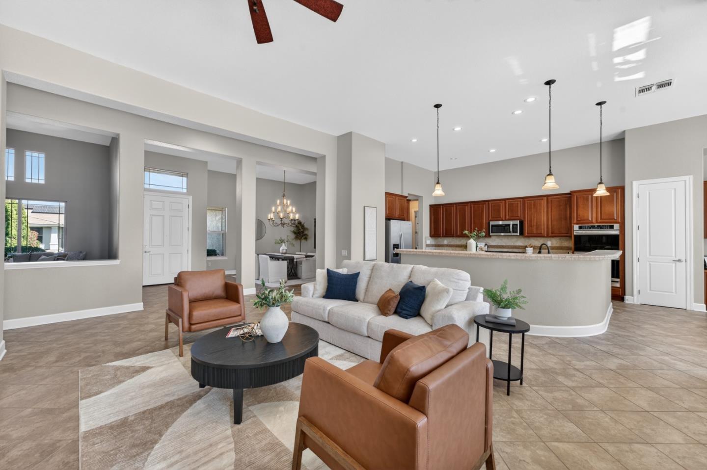 Detail Gallery Image 22 of 90 For 941 Wagon Wheel Ln, Lincoln,  CA 95648 - 3 Beds | 3/1 Baths