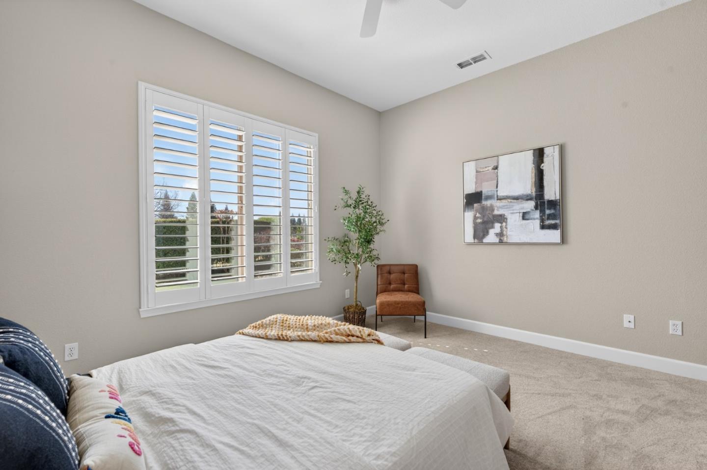 Detail Gallery Image 37 of 90 For 941 Wagon Wheel Ln, Lincoln,  CA 95648 - 3 Beds | 3/1 Baths