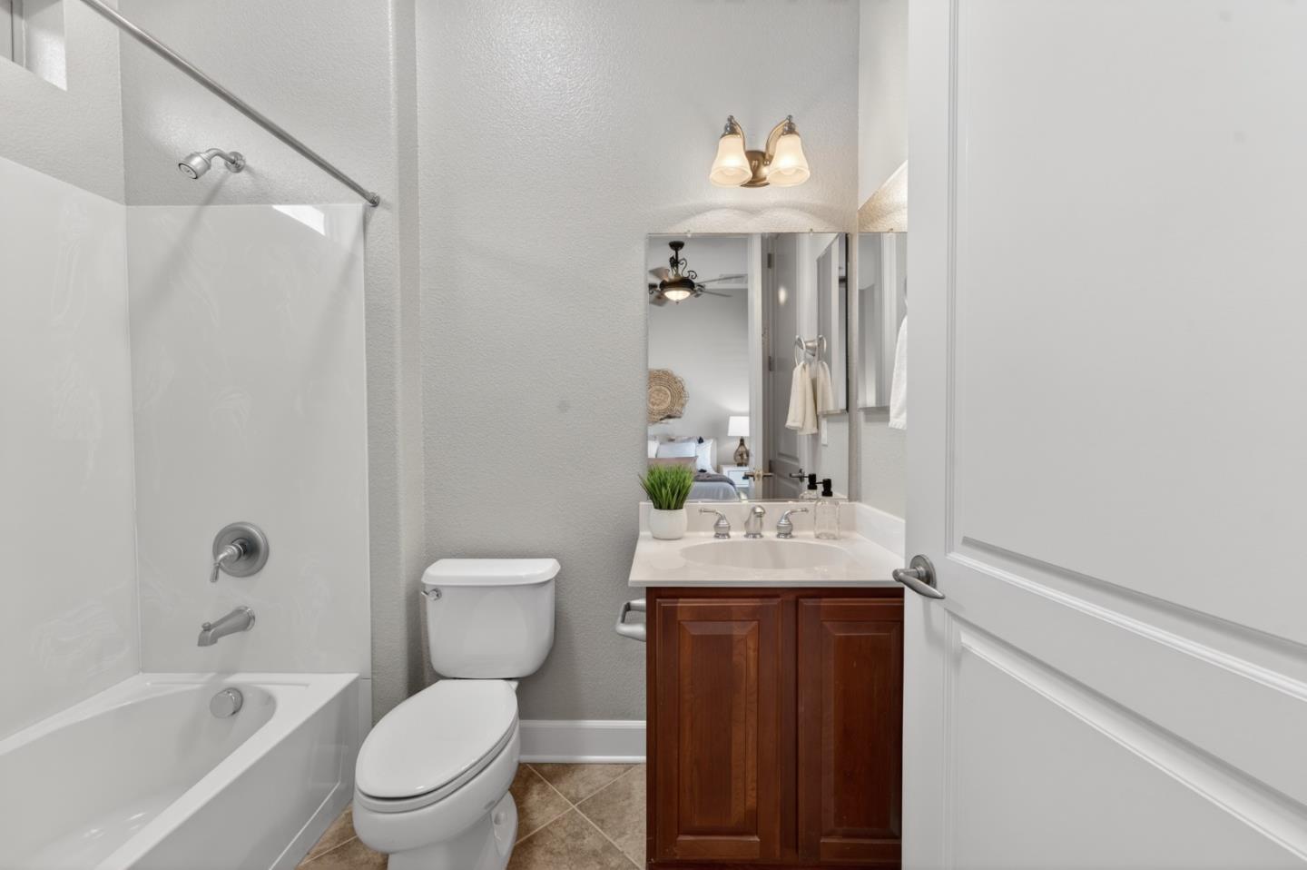 Detail Gallery Image 48 of 90 For 941 Wagon Wheel Ln, Lincoln,  CA 95648 - 3 Beds | 3/1 Baths