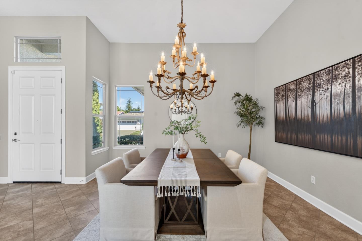 Detail Gallery Image 8 of 90 For 941 Wagon Wheel Ln, Lincoln,  CA 95648 - 3 Beds | 3/1 Baths